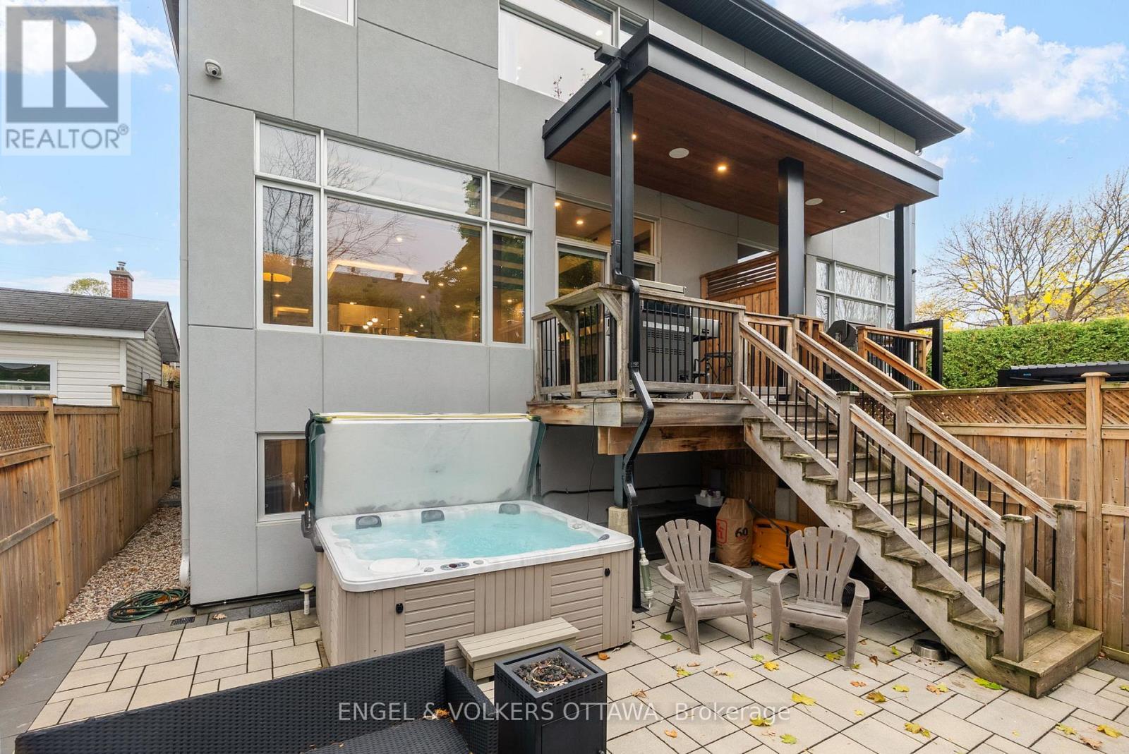 190 Northwestern Avenue, Ottawa, ON - Outdoor