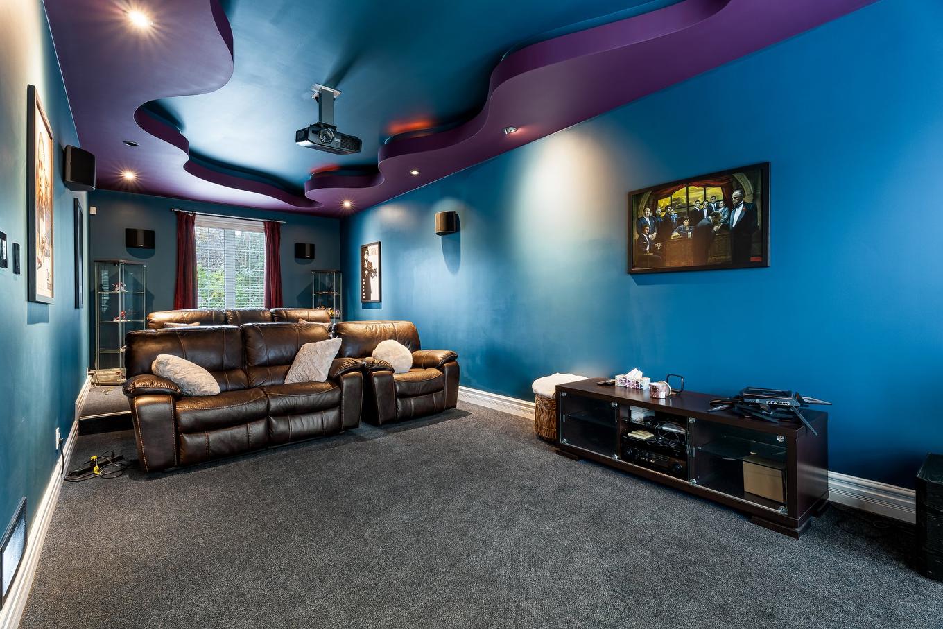 Salle de jeux - 1245 Boul. Mattawa, Laval (Fabreville), QC - Indoor