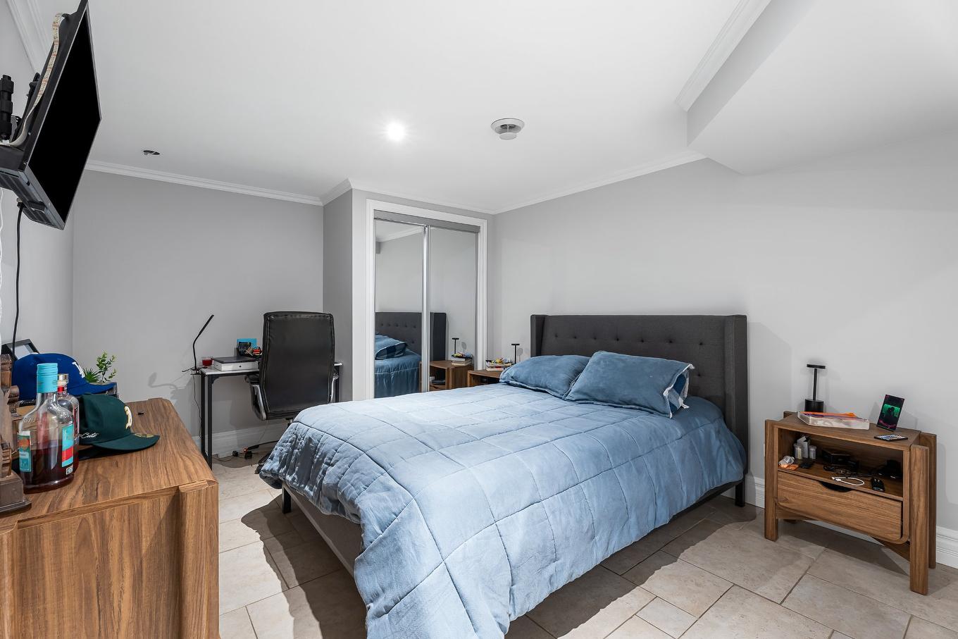 Chambre à coucher - 1245 Boul. Mattawa, Laval (Fabreville), QC - Indoor Photo Showing Bedroom