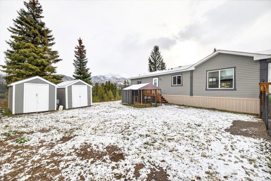 22 Wilderness Heights Drive, Elkford, BC