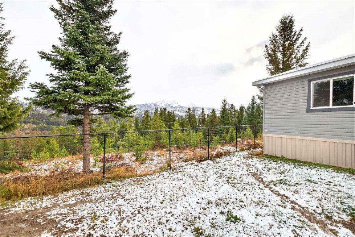 22 Wilderness Heights Drive, Elkford, BC