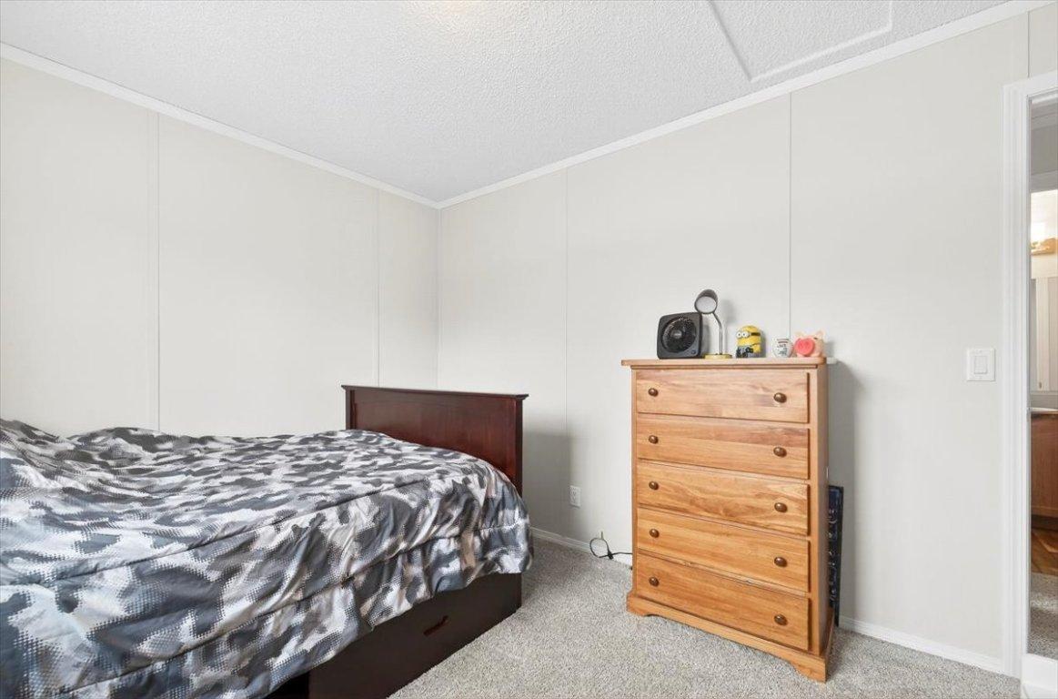 22 Wilderness Heights Drive, Elkford, BC