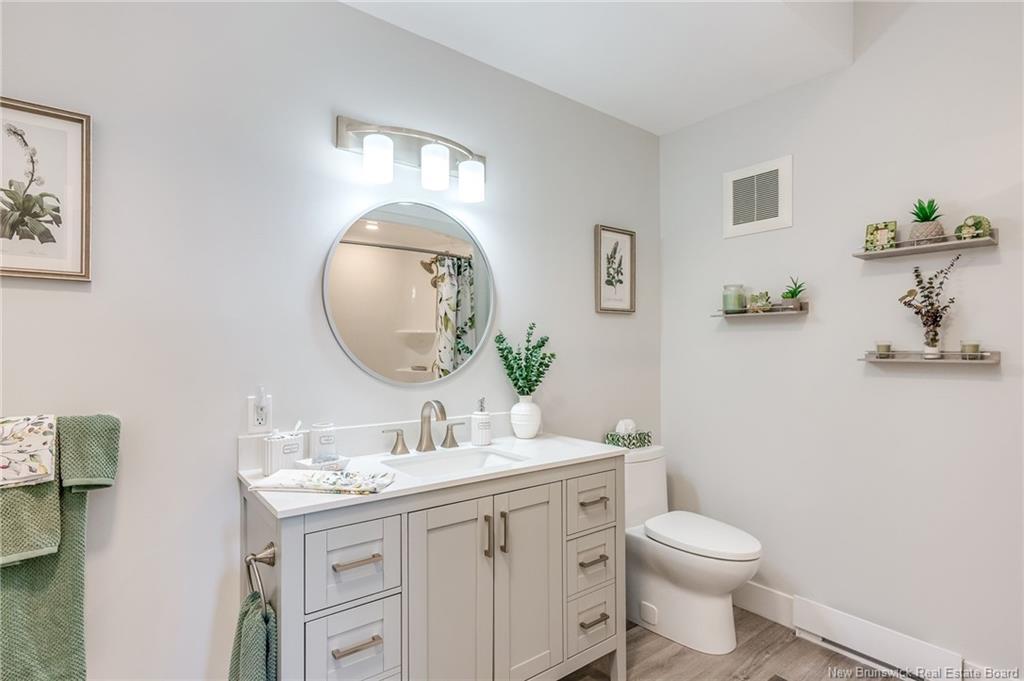 102-79 Mapleview Dr, Hampton, NB