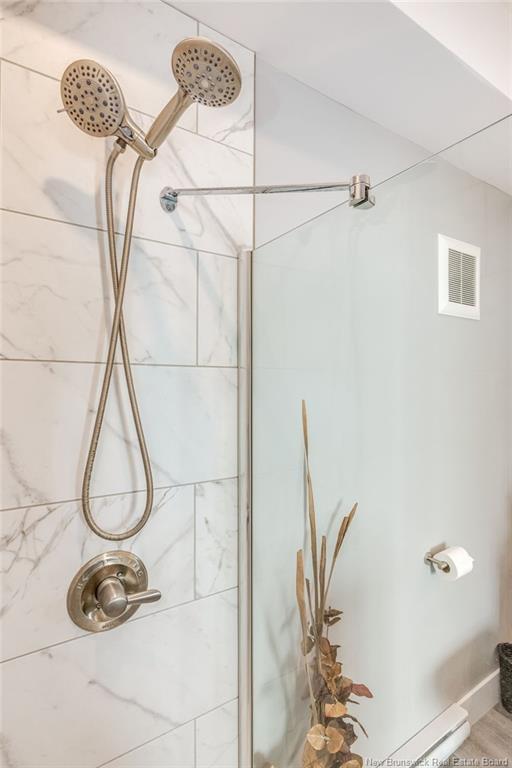 102-79 Mapleview Dr, Hampton, NB