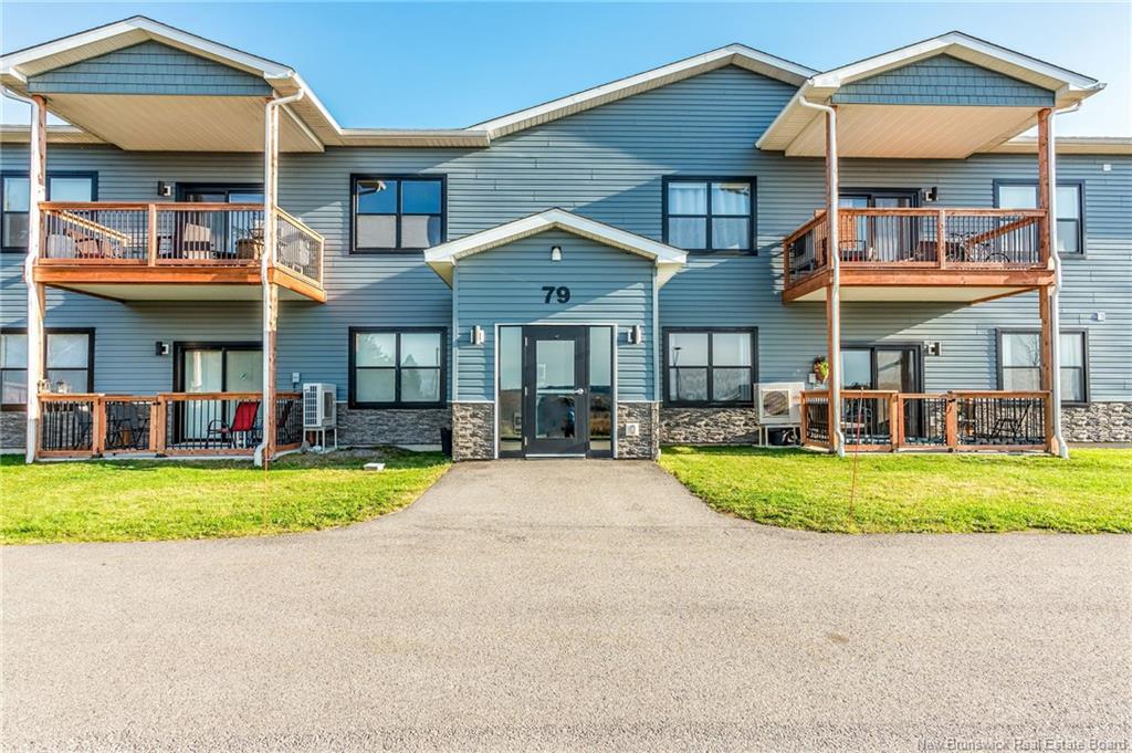 102-79 Mapleview Dr, Hampton, NB