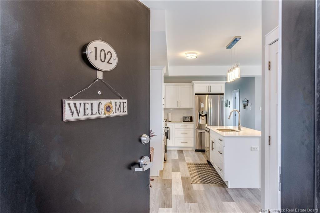 102-79 Mapleview Dr, Hampton, NB