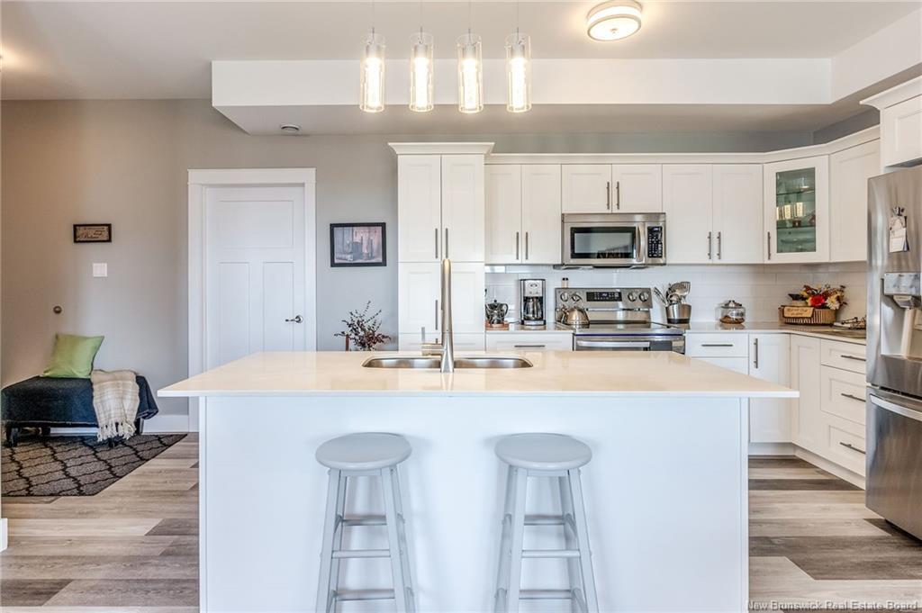 102-79 Mapleview Dr, Hampton, NB