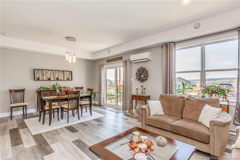 102-79 Mapleview Dr, Hampton, NB