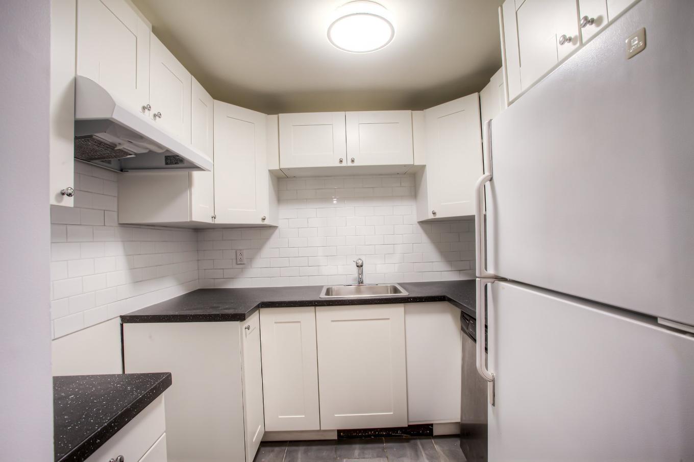 Cuisine - 3485 Rue Durocher, Montréal (Le Plateau-Mont-Royal), QC - Indoor Photo Showing Kitchen