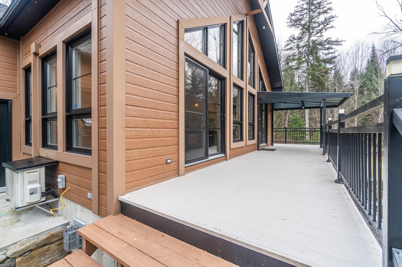 Balcony - 120 Ch. Du Faubourg, Mont-Tremblant, QC - Outdoor With Exterior