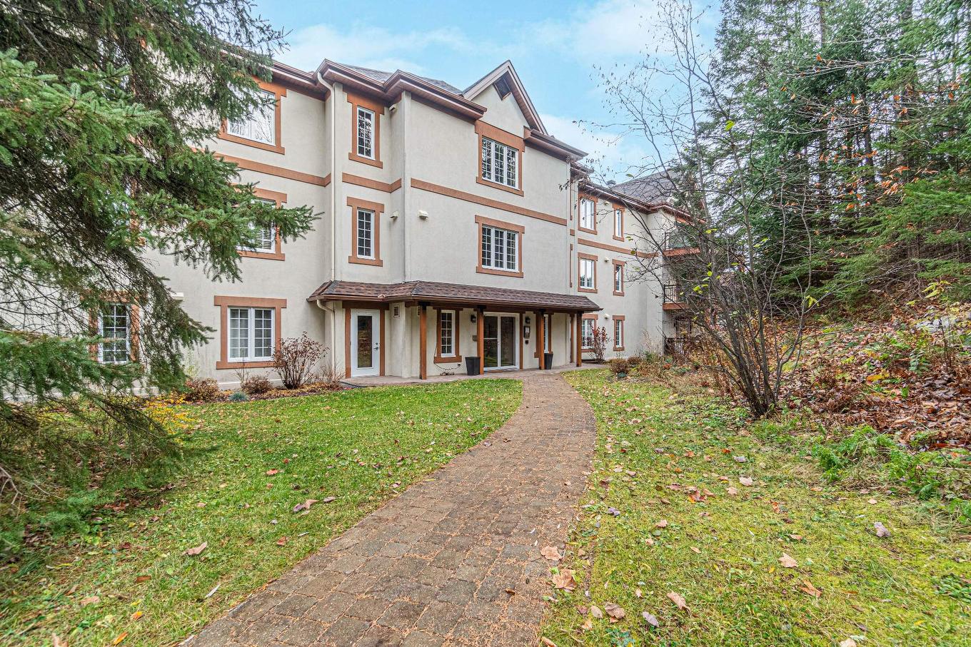 Exterior entrance - 205-145 Rue Du Ruisseau-Clair, Mont-Tremblant, QC - Outdoor With Facade