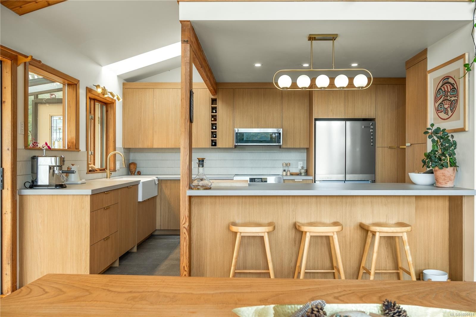 6869 Philip Rd, Lantzville, BC