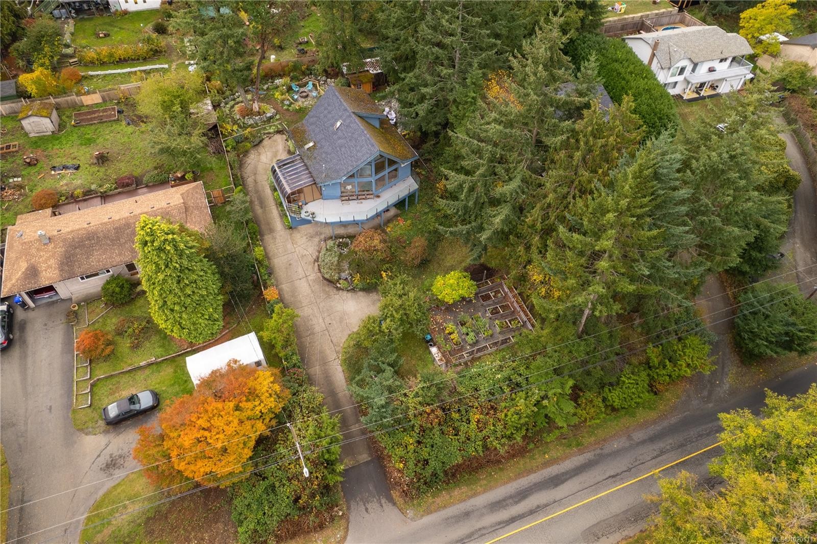 6869 Philip Rd, Lantzville, BC