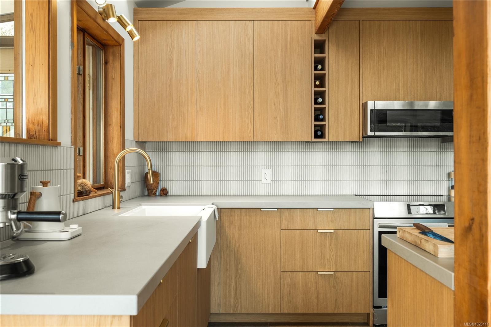 6869 Philip Rd, Lantzville, BC