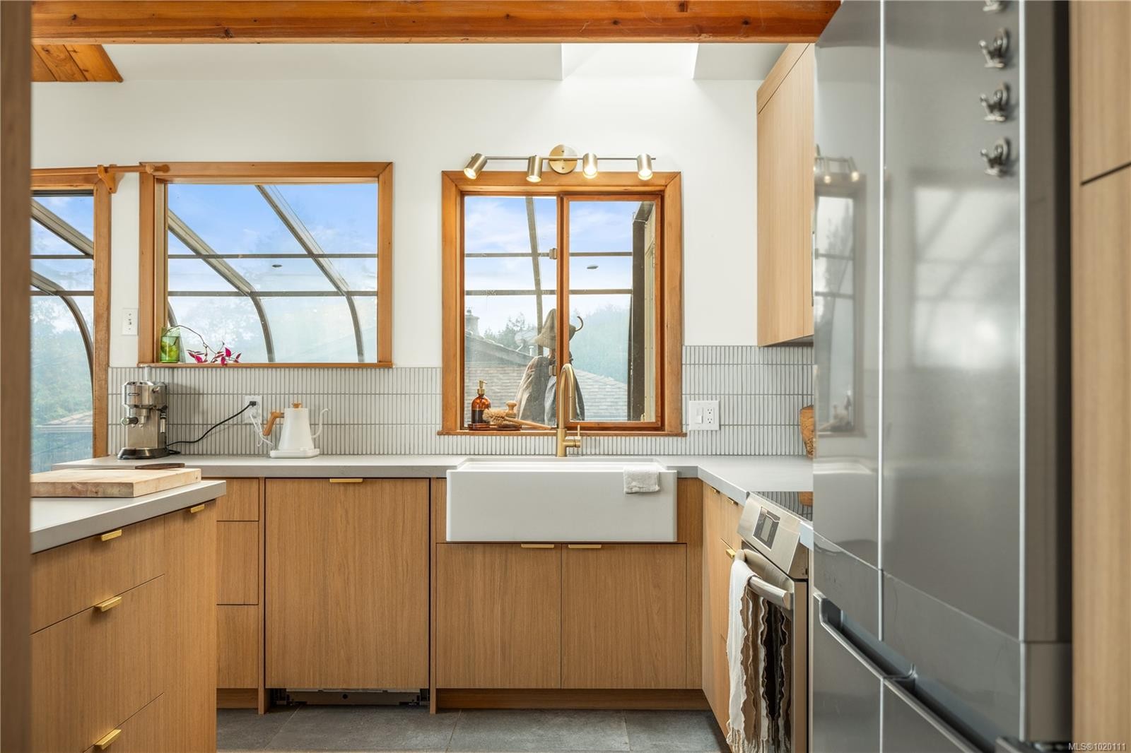 6869 Philip Rd, Lantzville, BC