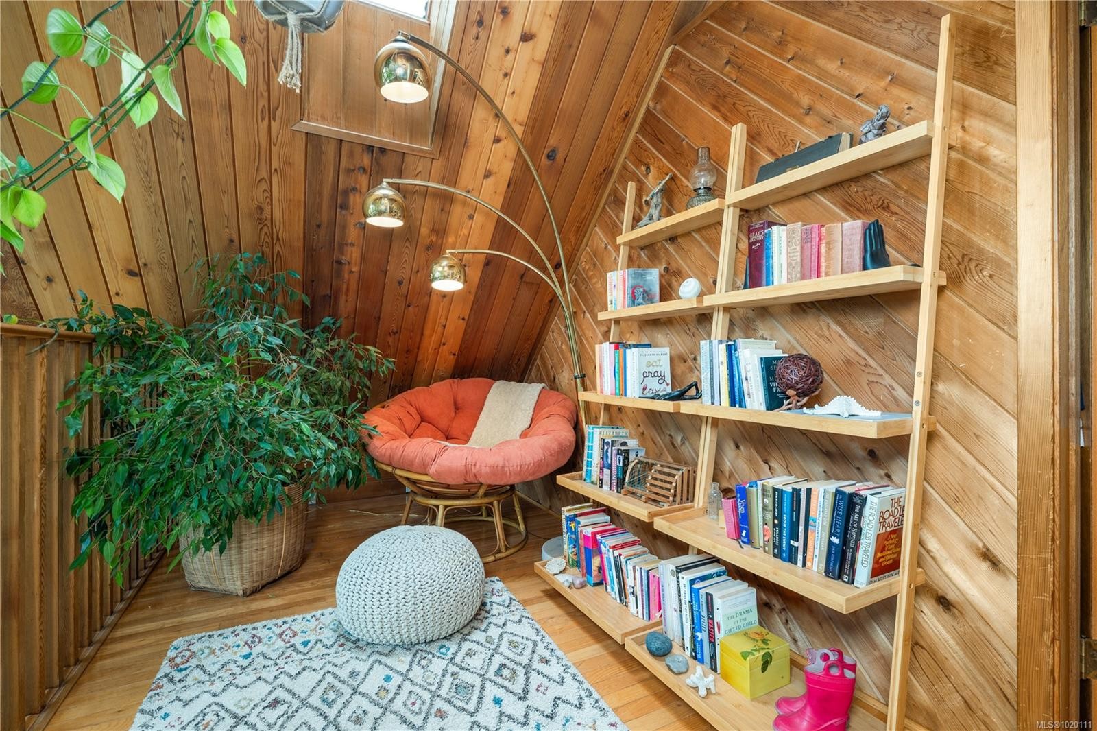 6869 Philip Rd, Lantzville, BC