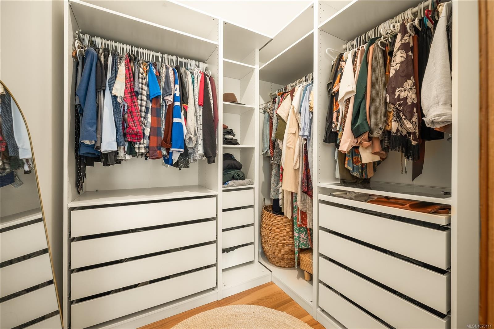 6869 Philip Rd, Lantzville, BC