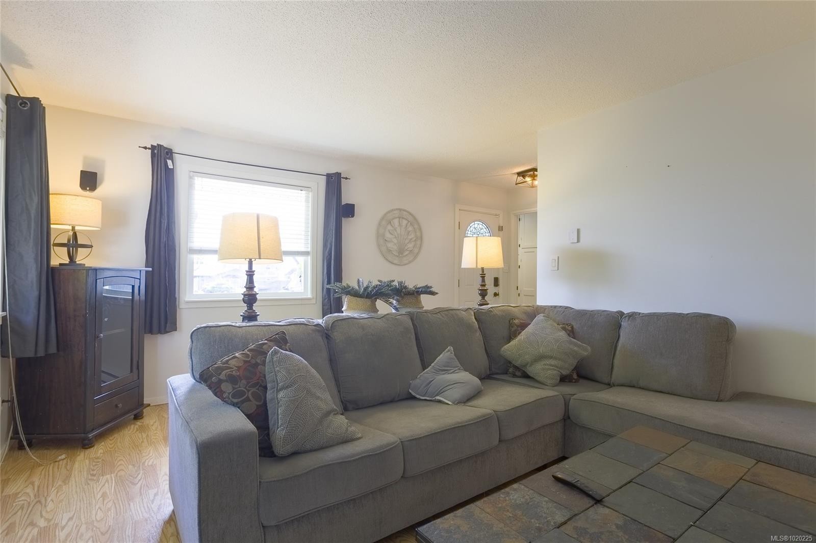 6144 Edgehill Pl, Duncan, BC