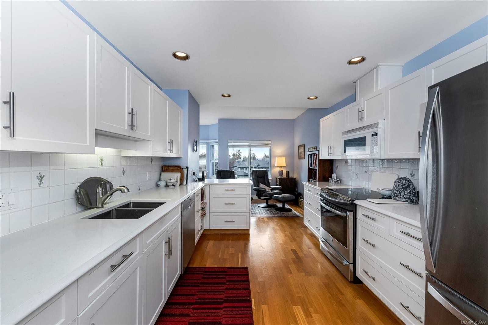 29-520 Marsett Pl, Saanich, BC