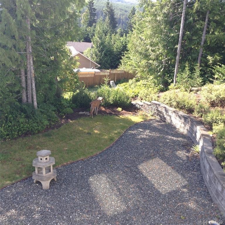 1731 Dar'S Pl, Qualicum Beach, BC