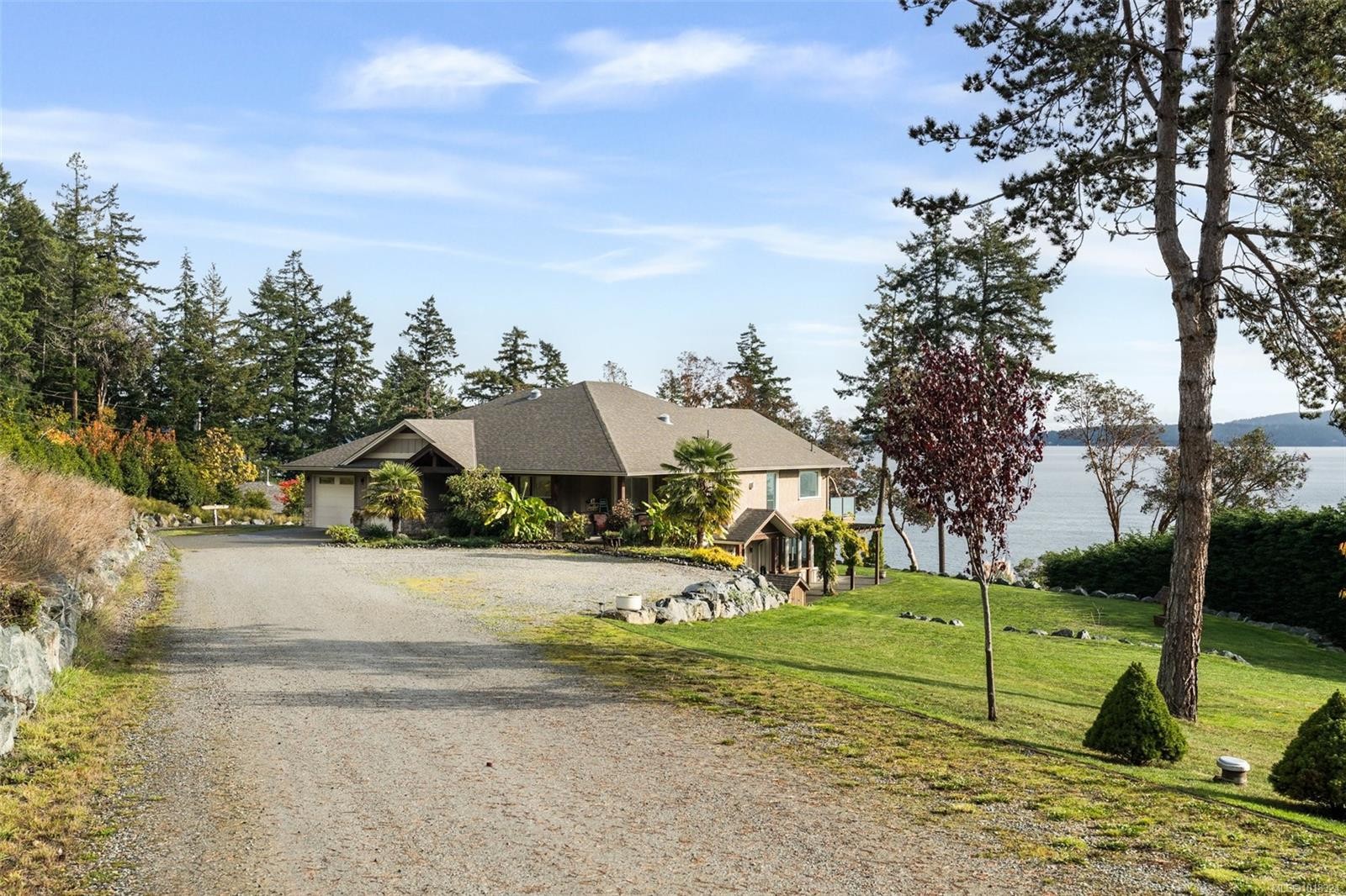 2851 Whiskey Point Rd, Mill Bay, BC