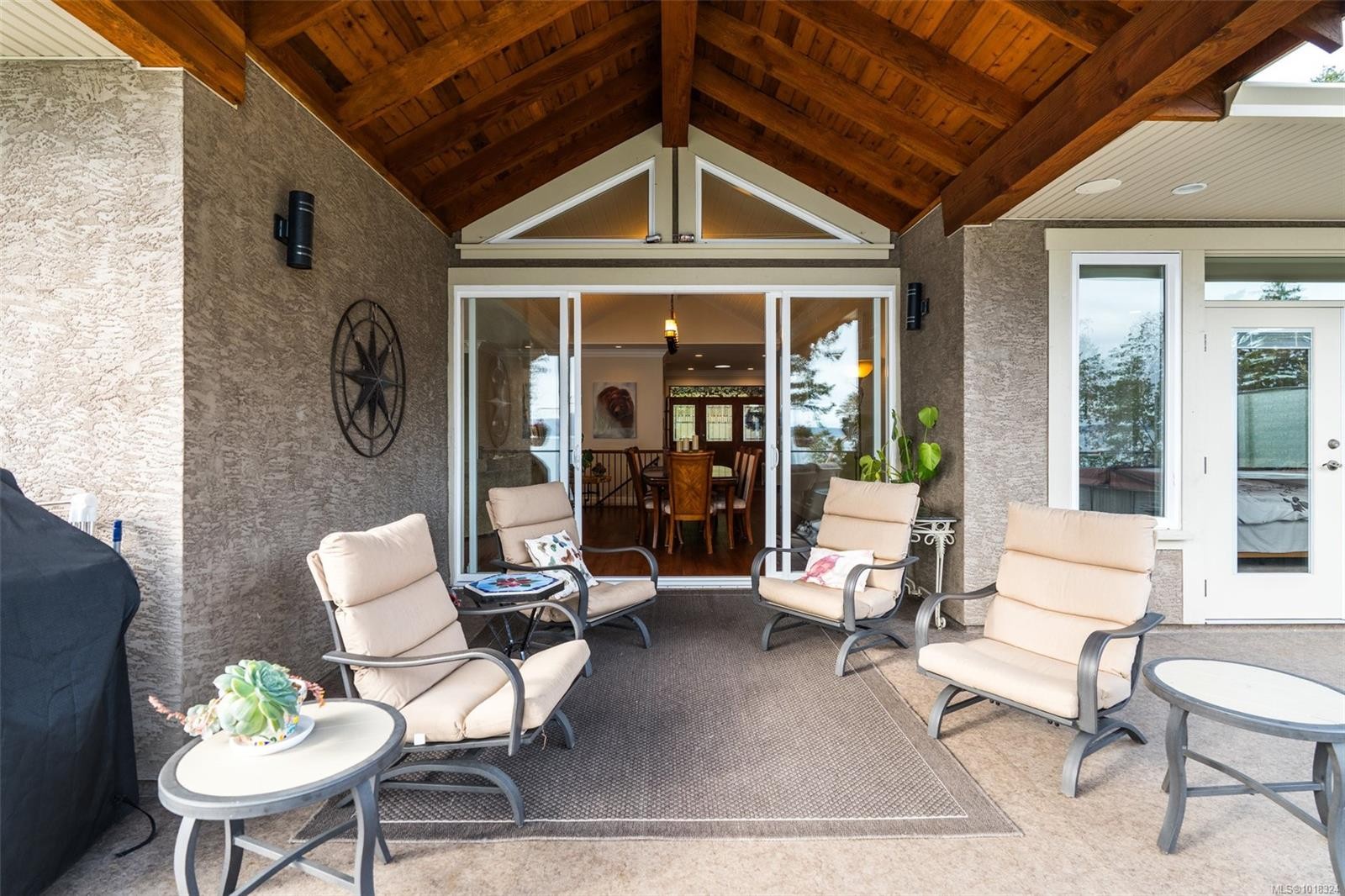 2851 Whiskey Point Rd, Mill Bay, BC