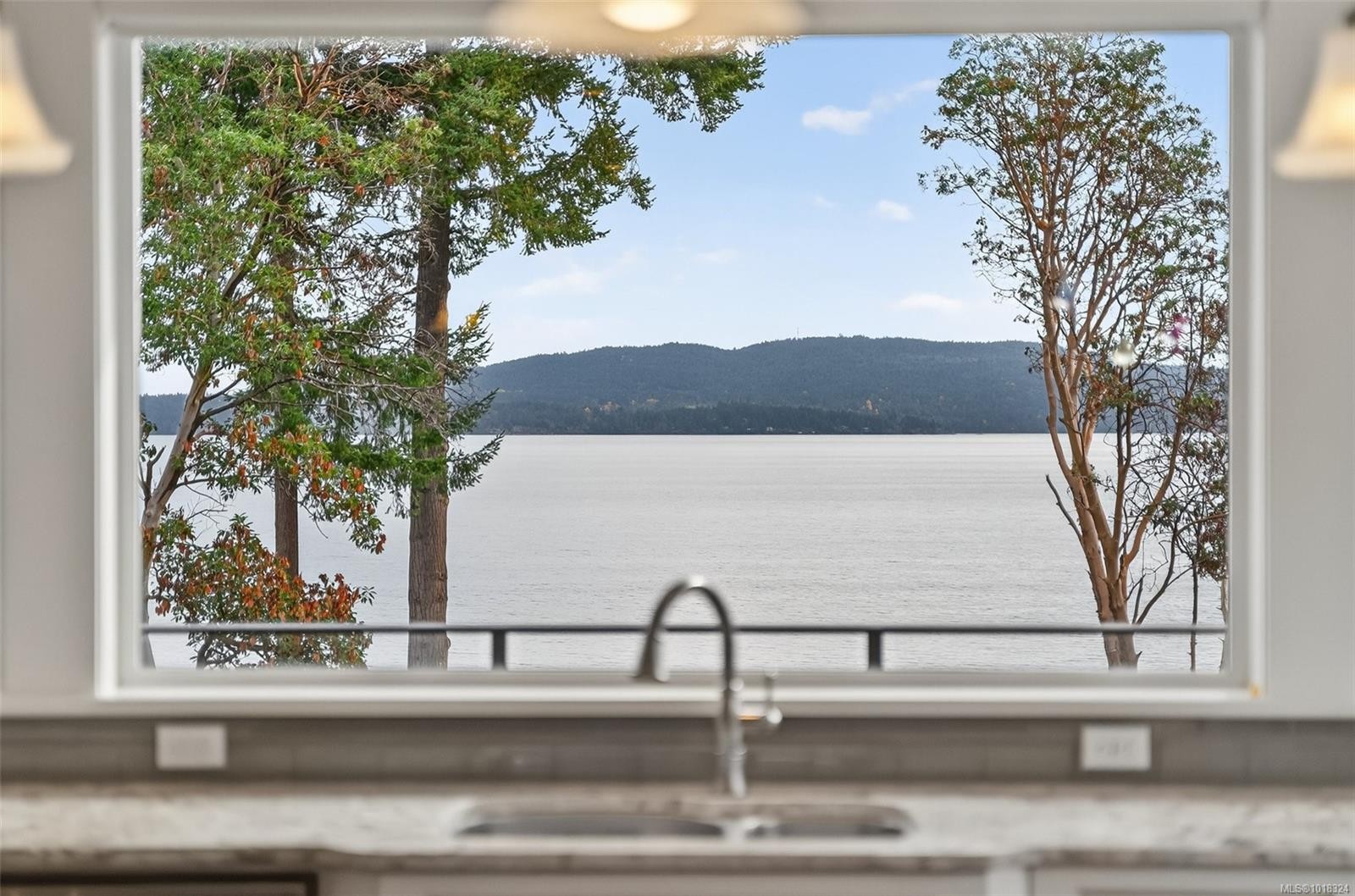 2851 Whiskey Point Rd, Mill Bay, BC