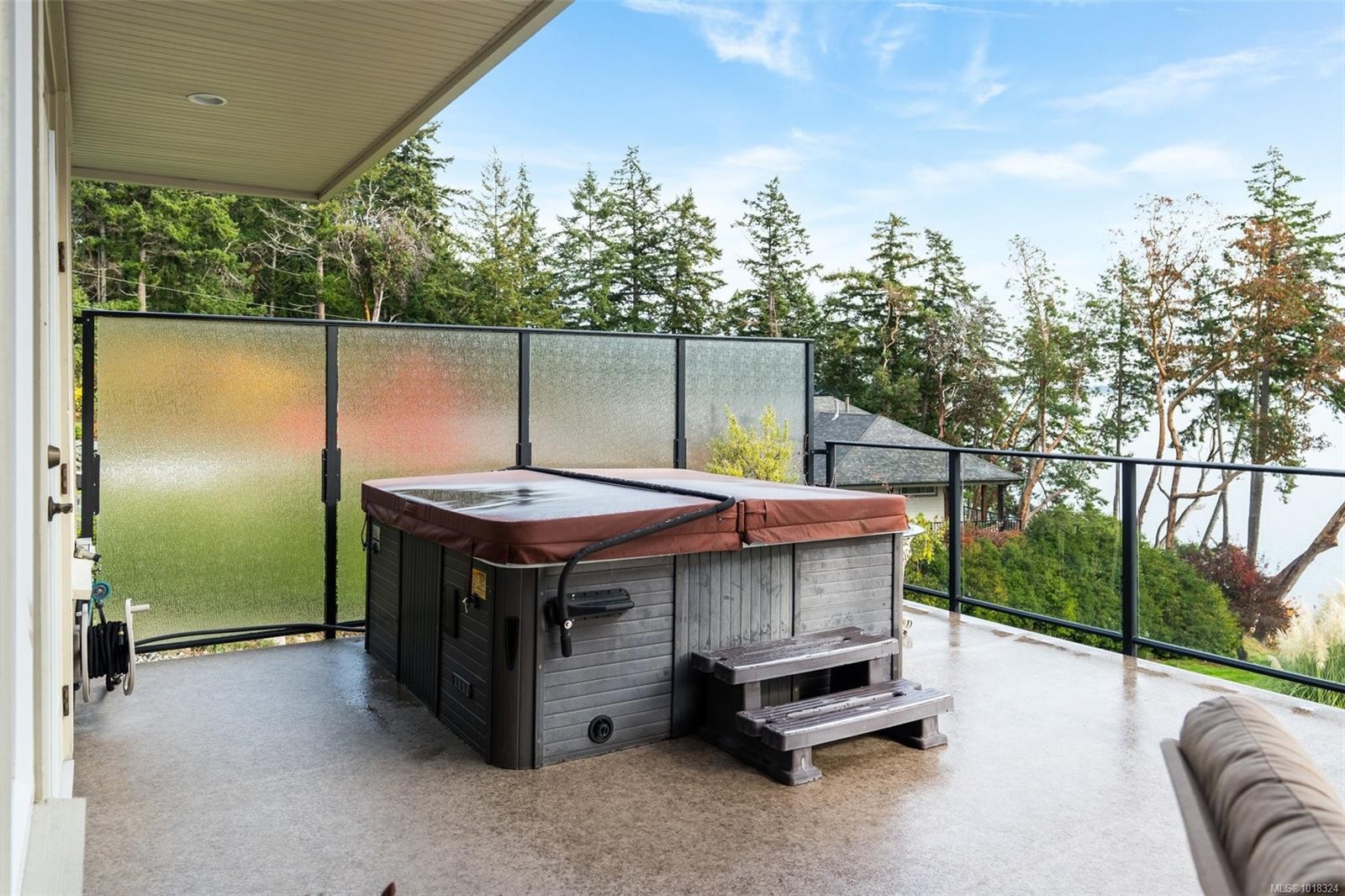 2851 Whiskey Point Rd, Mill Bay, BC