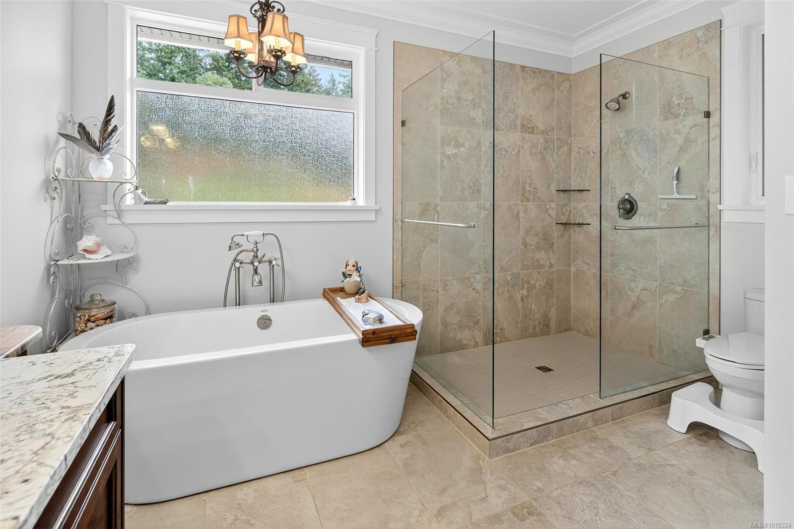 2851 Whiskey Point Rd, Mill Bay, BC