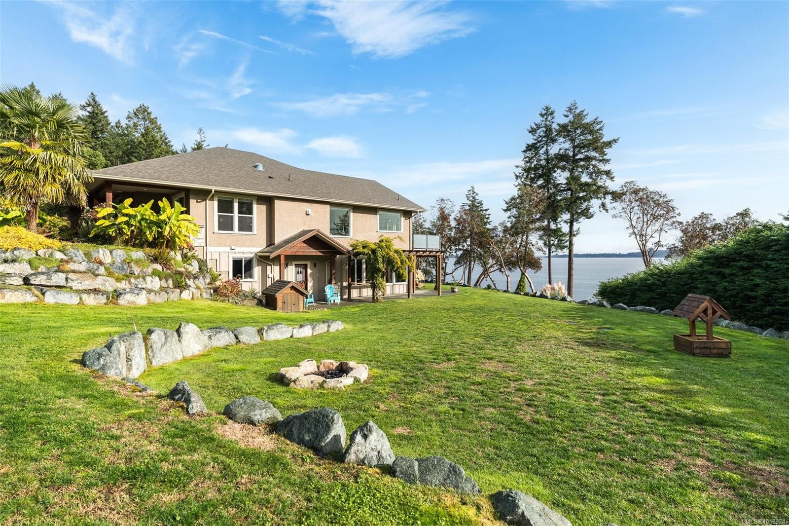 2851 Whiskey Point Rd, Mill Bay, BC