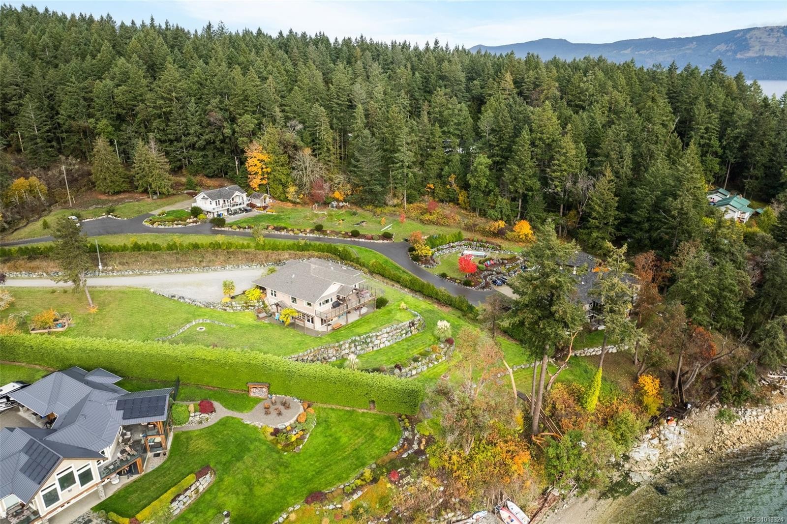 2851 Whiskey Point Rd, Mill Bay, BC