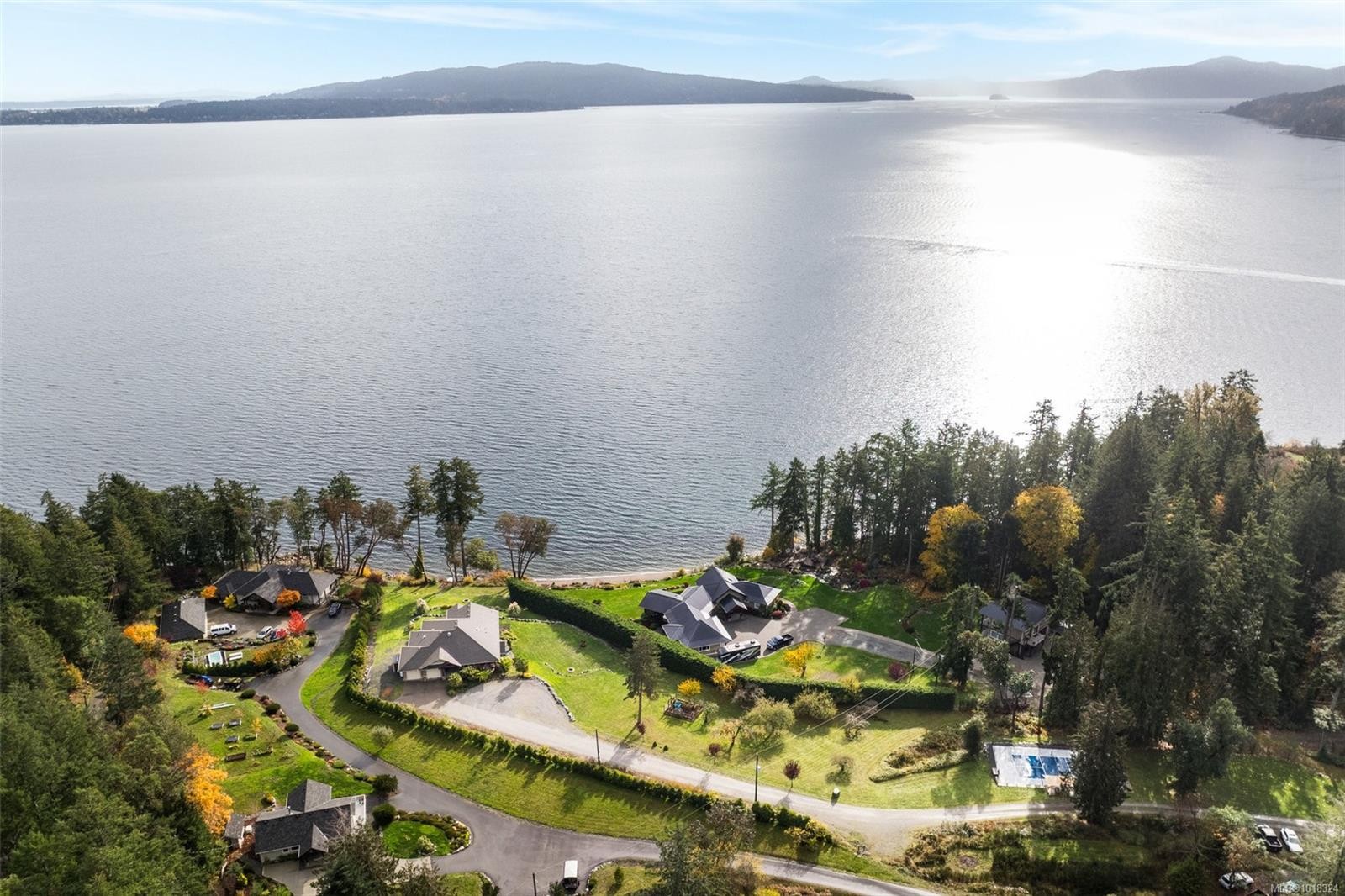 2851 Whiskey Point Rd, Mill Bay, BC