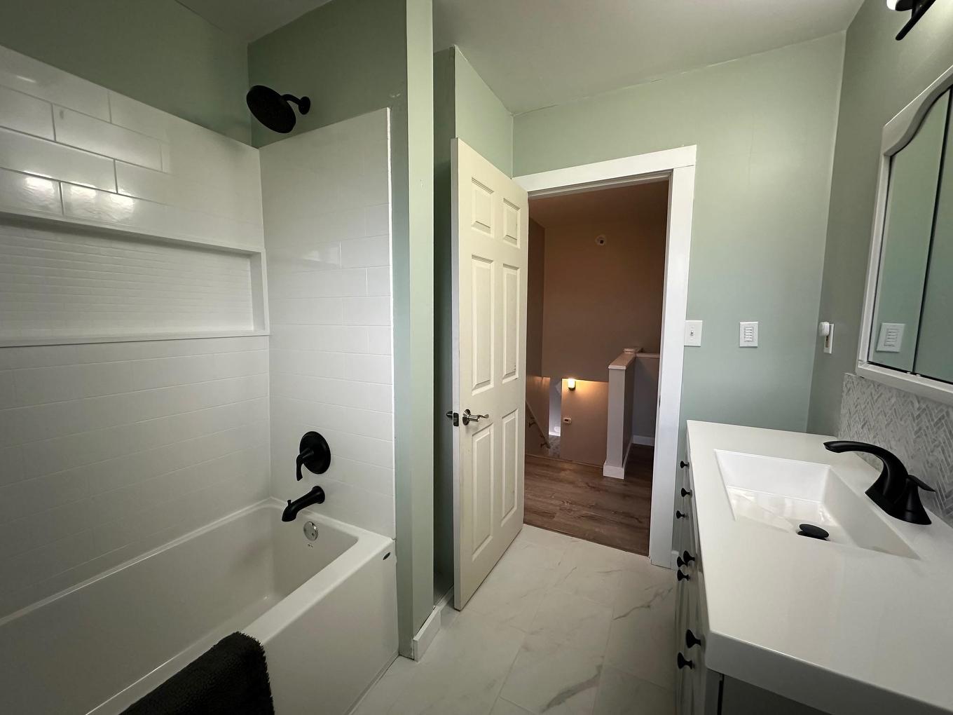 113 Centennial Drive, Schreiber, ON - Indoor Photo Showing Bathroom