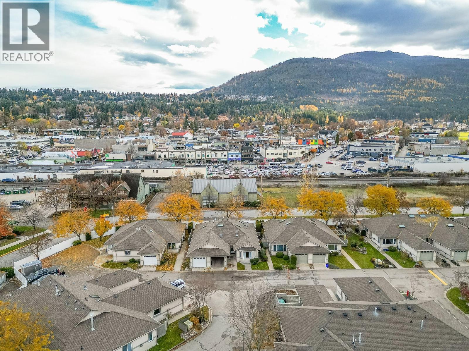 111 Harbourfront Drive Nw Unit# 47, Salmon Arm, BC - Outdoor With View