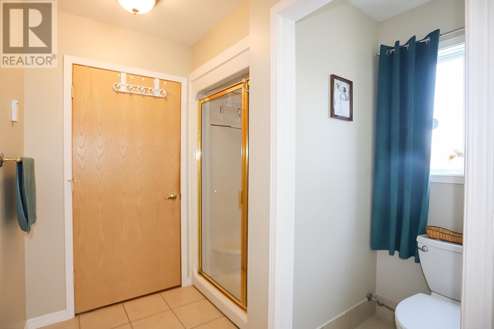 2233 Hilton Rd, Hilton Beach, ON - Indoor Photo Showing Bathroom