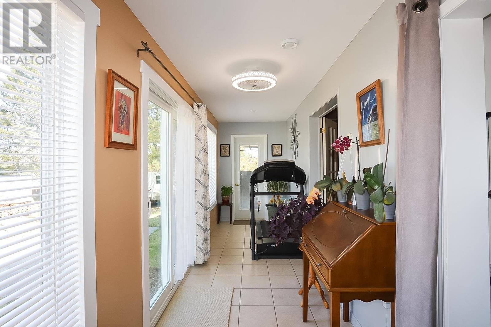 2233 Hilton Rd, Hilton Beach, ON - Indoor Photo Showing Other Room