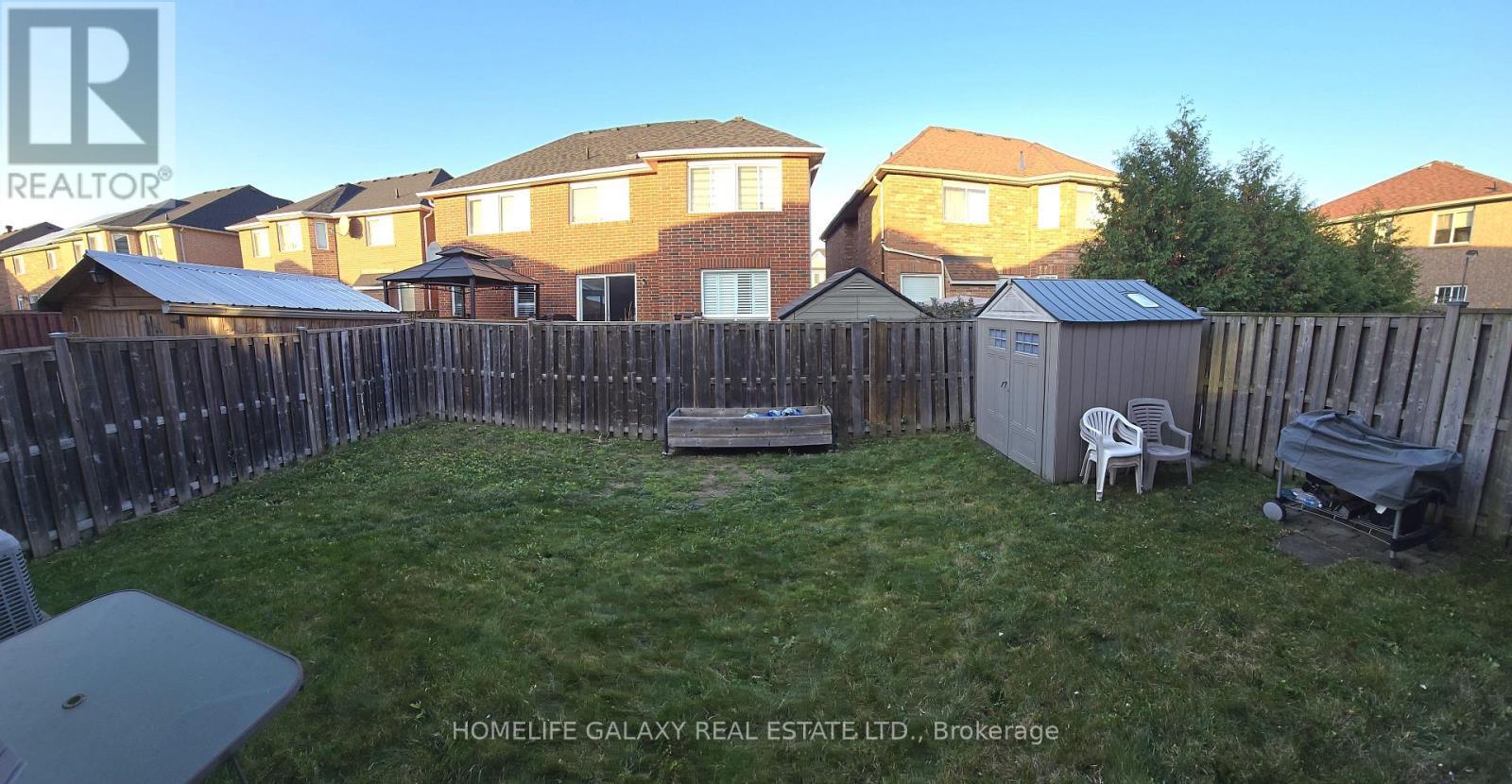 69 Crown Victoria Drive, Brampton, ON - Outdoor