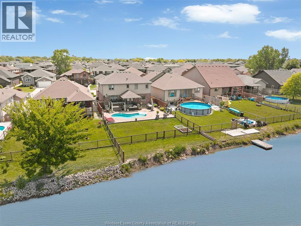 202 Summer Street, Lakeshore, ON - Outdoor With Body Of Water With View