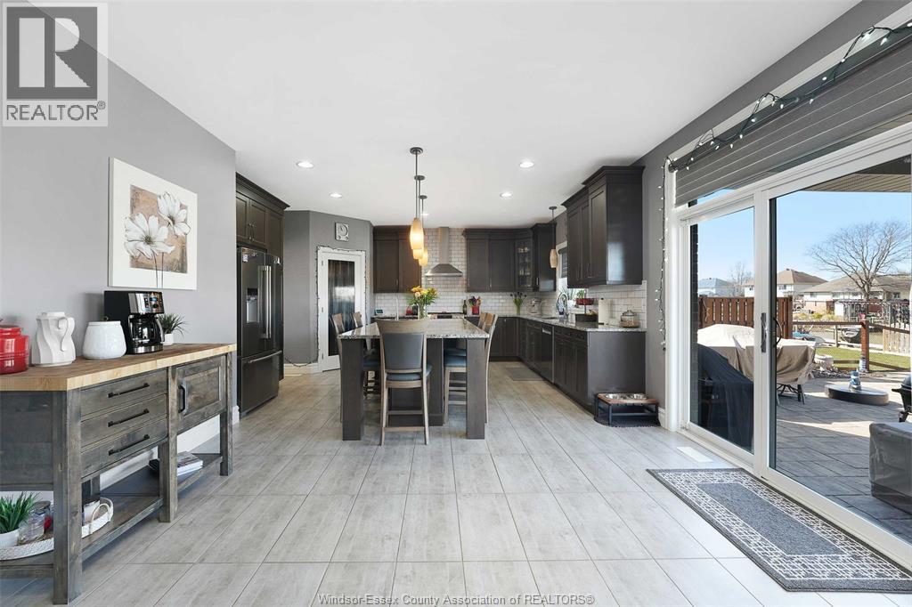 202 Summer Street, Lakeshore, ON - Indoor