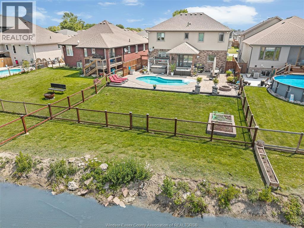 202 Summer Street, Lakeshore, ON - Outdoor With Body Of Water