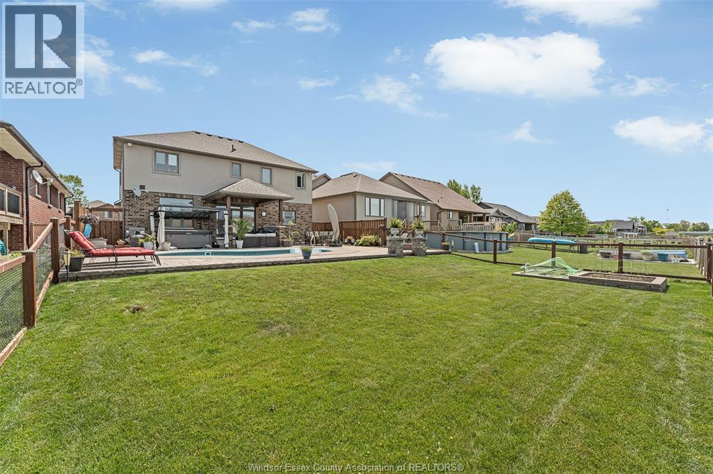 202 Summer Street, Lakeshore, ON - Outdoor With Deck Patio Veranda
