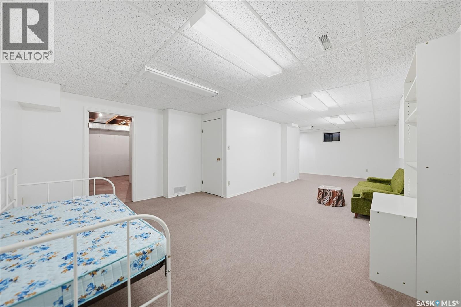40 3415 Calder Crescent, Saskatoon, SK - Indoor Photo Showing Bedroom