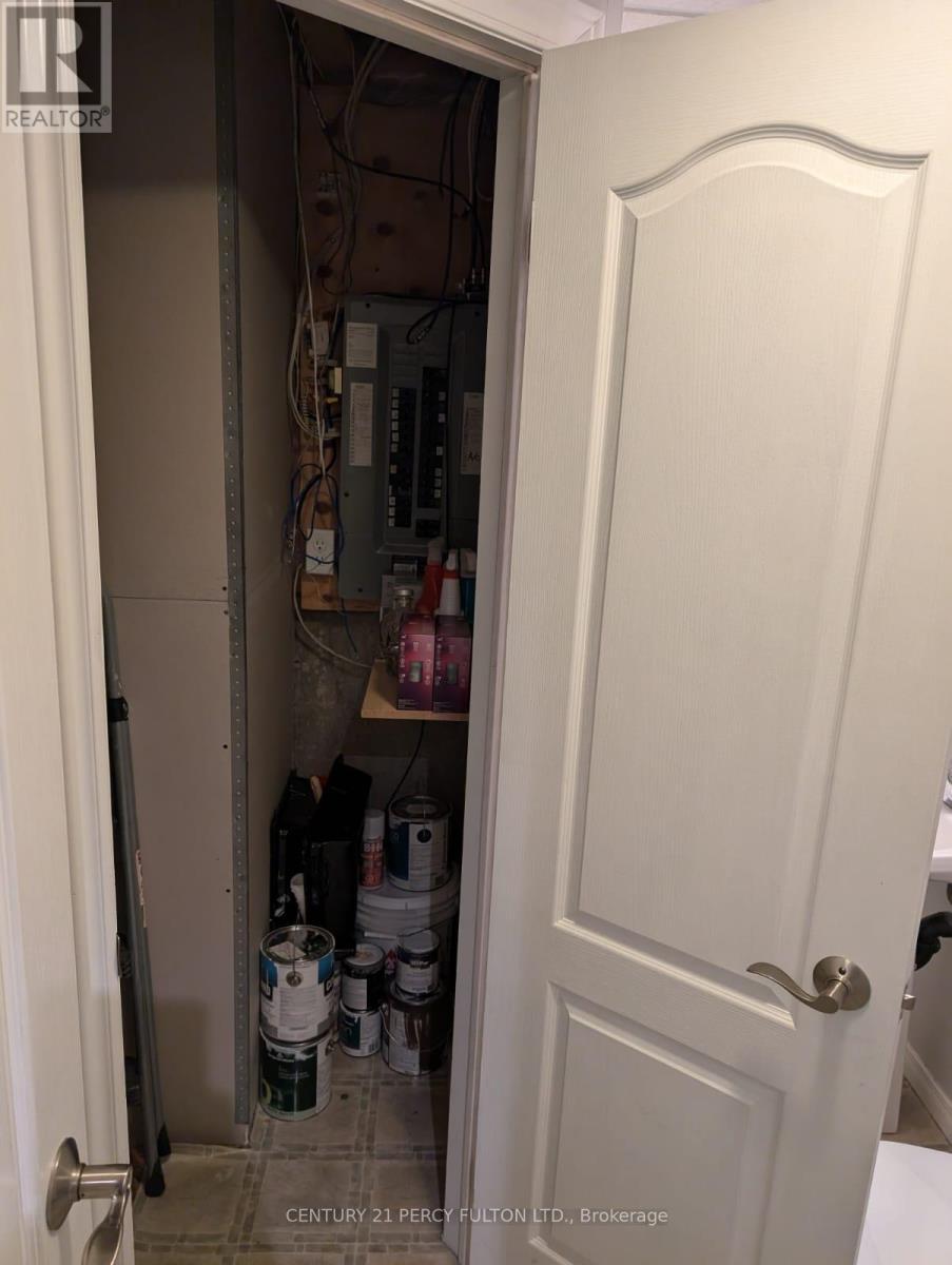 71 Barchester Crescent, Whitby, ON - Indoor