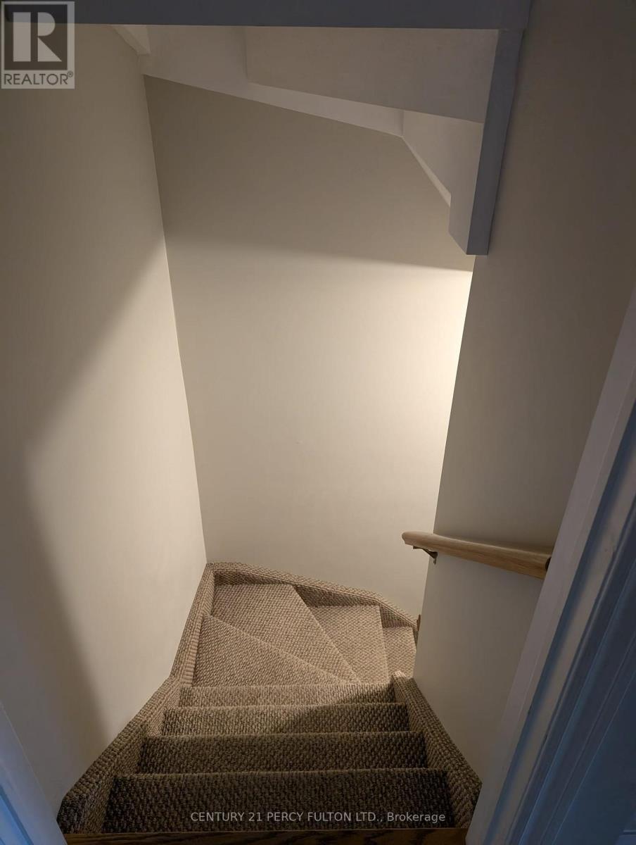 71 Barchester Crescent, Whitby, ON - Indoor Photo Showing Other Room