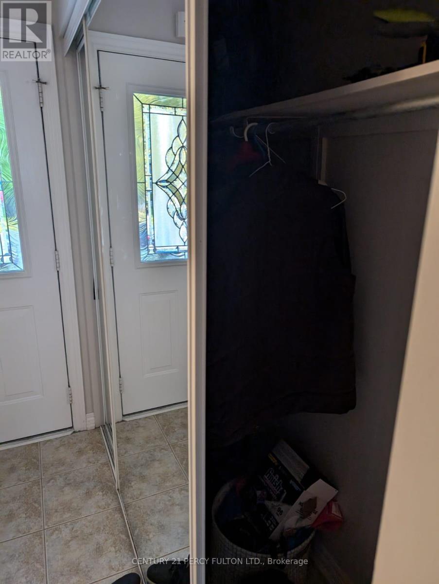 71 Barchester Crescent, Whitby, ON - Indoor Photo Showing Other Room