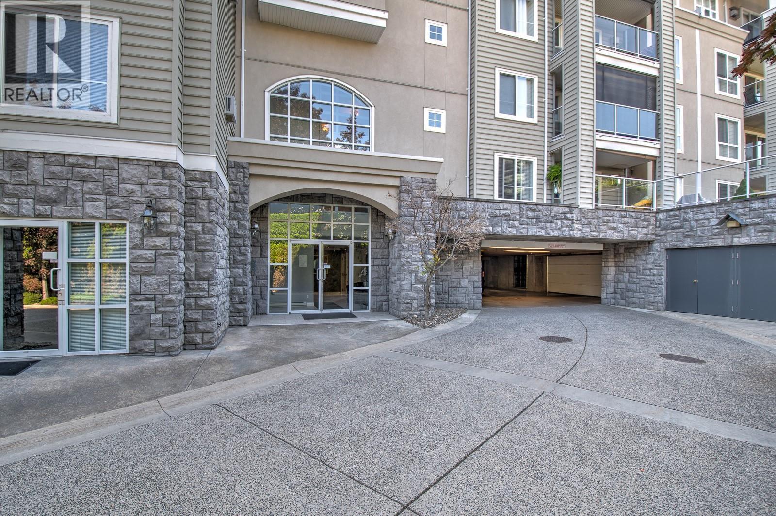 3220 Centennial Drive Unit# 109, Vernon, BC - Outdoor With Facade