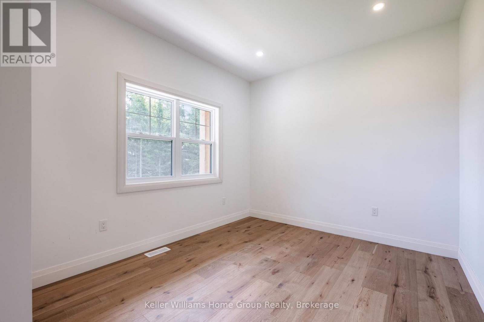 537266 Main Street, Melancthon, ON - Indoor Photo Showing Other Room