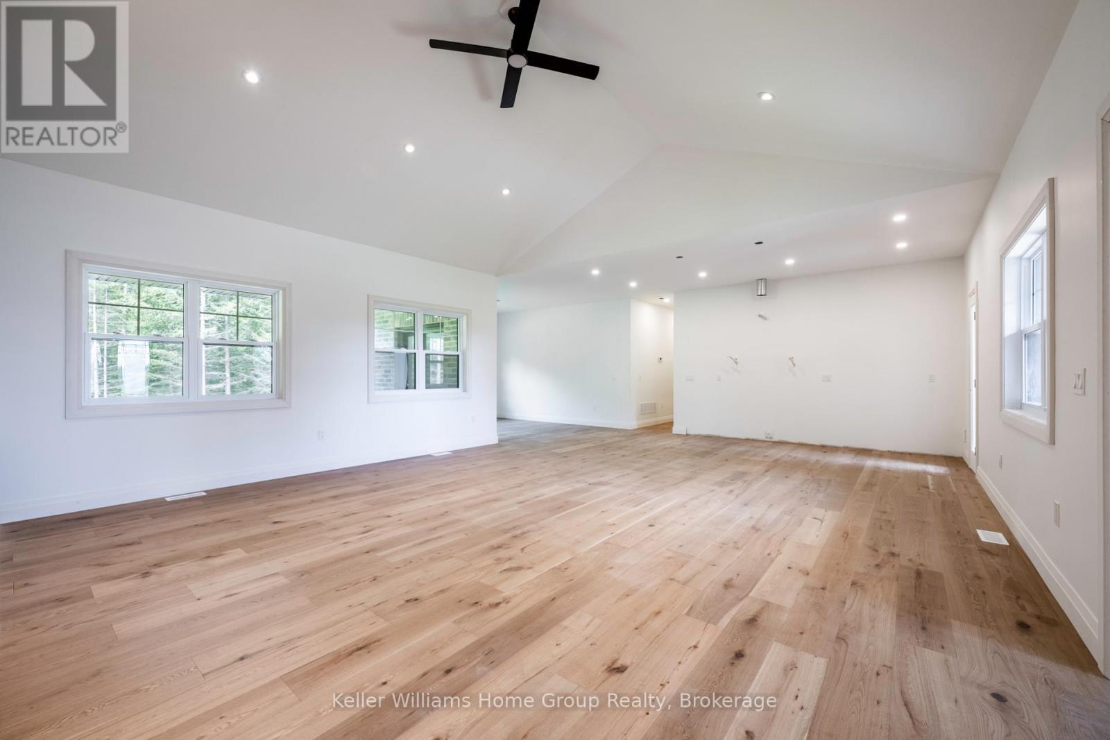 537266 Main Street, Melancthon, ON - Indoor Photo Showing Other Room