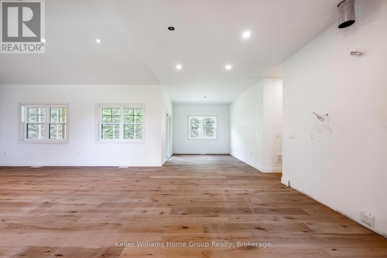537266 Main Street, Melancthon, ON - Indoor Photo Showing Other Room