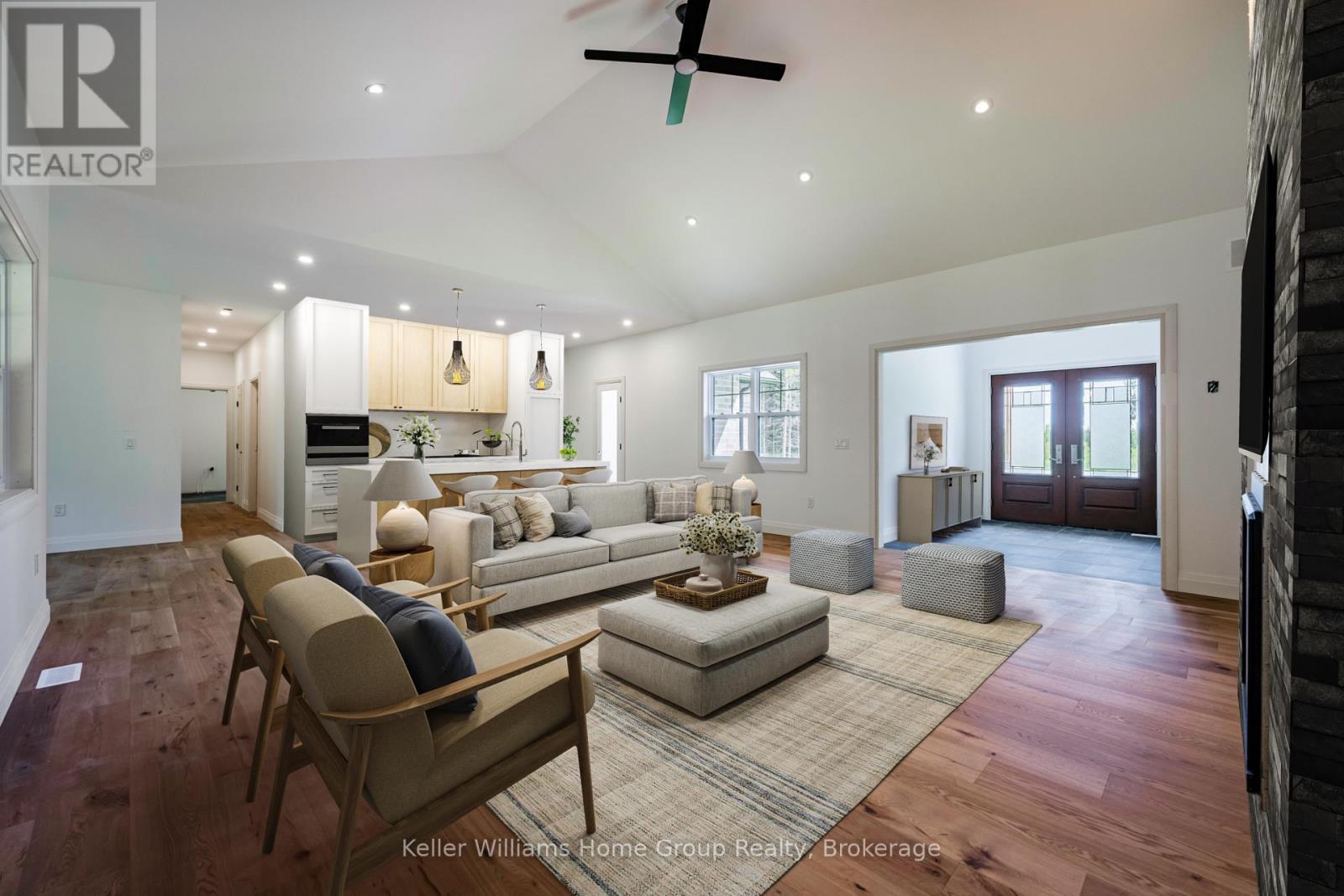 537266 Main Street, Melancthon, ON - Indoor Photo Showing Living Room